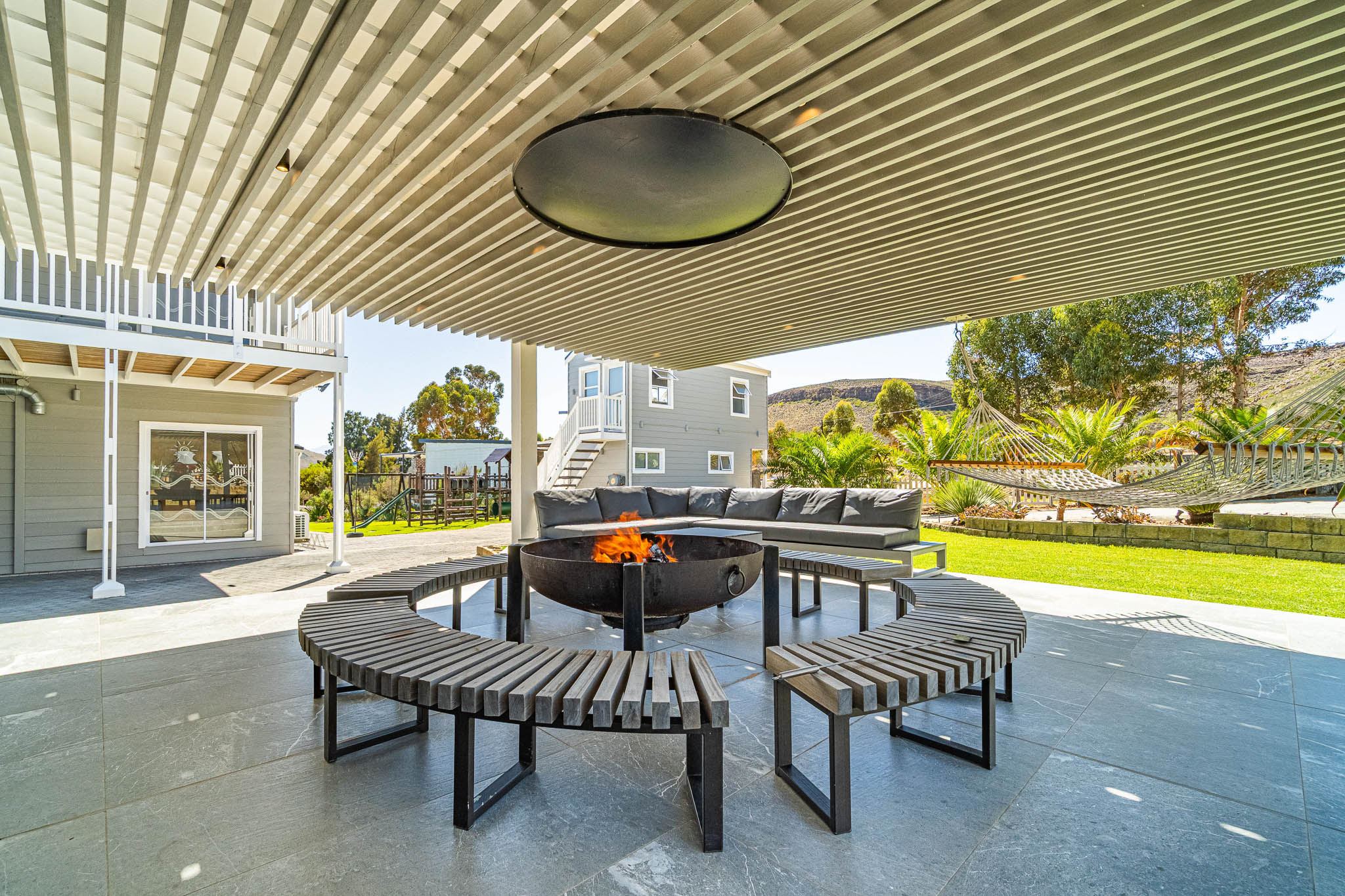 Fire pit